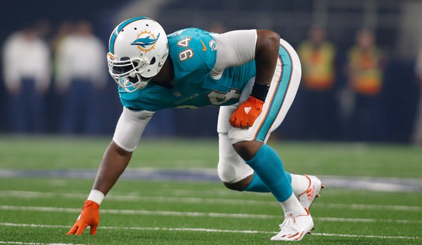 Aug 19, 2016; Arlington, TX, USA; Miami Dolphins defensive end Mario Williams (94) in game action against the Dallas Cowboys at AT&T Stadium. Dallas won 41-14. Photo Credit: Tim Heitman-USA TODAY Sports