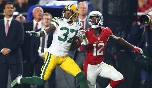 Jan 16, 2016; Glendale, AZ, USA; Green Bay Packers cornerback Sam Shields (37) defends Arizona Cardinals wide receiver John Brown (12) during the NFC Divisional round playoff game at University of Phoenix Stadium. Photo Credit: Mark J. Rebilas-USA TODAY Sports