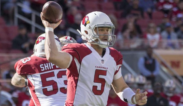 November 5, 2017; Santa Clara, CA, USA; Arizona Cardinals quarterback Drew Stanton (5) passes the football against the San Francisco 49ers during the first quarter at Levi's Stadium. Photo Credit: Kyle Terada-USA TODAY Sports