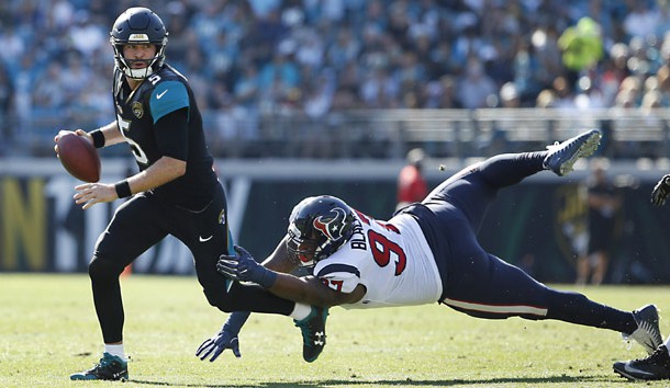 Jaguars list RB Fournette as questionable against Texans