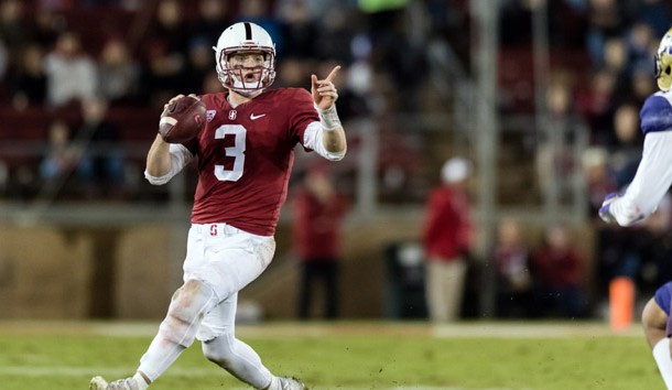 Nov 10, 2017; Stanford, CA, USA; Stanford Cardinal quarterback Keller Chryst (10) runs the ball against the Washington Huskies in the second quarter at Stanford Stadium. Photo Credit: John Hefti-USA TODAY Sports