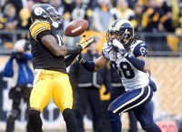 Steelers’ Wallace Doesn’t Miss a Beat