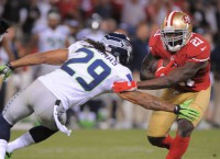 49ers hold off Seahawks and move into first in West