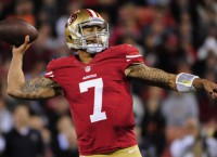 Kaepernick leads 49ers rout over Bears