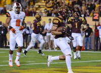 Pac-12 Notes: Ducks take over top spot in North