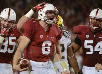 Stanford shuts down Oregon, holds on for W
