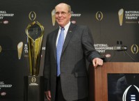 College Football Playoff unveils trophy