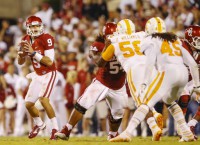 Behind Knight, defense, OU trounces Tennessee