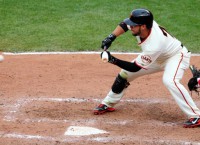 Giants take 2-1 NLCS lead on throwing error in 10th