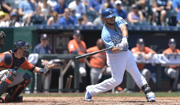 Jul 26, 2015; Kansas City, MO, USA; Kansas City Royals designated hitter Kendrys Morales (25) connects for a single in the first inning against the Houston Astros at Kauffman Stadium. Mandatory Credit: Denny Medley-USA TODAY Sports