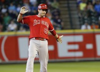 MLB Early Scores: Angels win, gain game on Astros