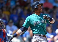 Spring Scores: Cano hits 3 HRs; Heyward gets stung