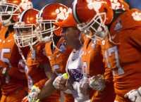FBS Notes: Swinney agrees to $30 million extension