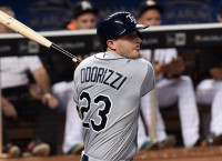 Rays RHP Odorizzi uses bat to help defeat Marlins