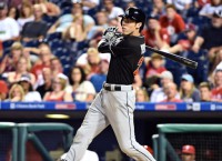 Yelich's 10th-inning single helps Marlins beat Philly
