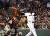 MLB Recaps: Surging Red Sox defeat Peavy, Giants