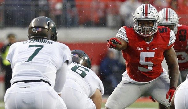 Nov 21, 2015; Columbus, OH, USA; Ohio State Buckeyes linebacker Raekwon McMillan (5) lines up against the Michigan State Spartans at Ohio Stadium. Photo Credit: Geoff Burke-USA TODAY Sports