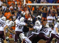 Texas A&M gets past offensively-challenged Auburn