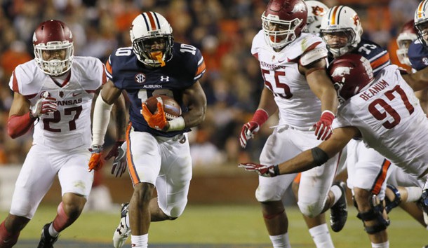 Stanton Truitt (10) may get more carries against Georgia if Kam Pettway can't play. Photo Credit: John Reed-USA TODAY Sports