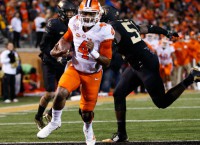 No. 4 Clemson rebounds with 35-13 win