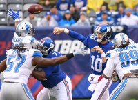 Manning tosses two TDs as Giants beat Lions 17-6