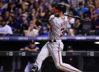MLB Notes: Harper, Arrieta get hefty 1-year deals
