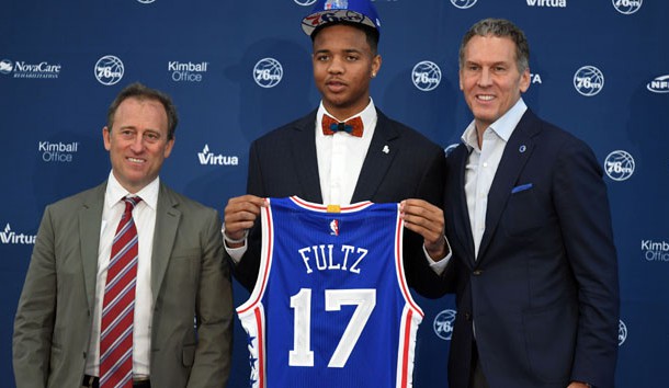 Jun 23, 2017; Camden, NJ, USA; Philadelphia 76ers number 1 overall draft pick Markelle Fultz (center) poses with owner Joshua Harris (left) and general manager Bryan Colangelo (right)  during an introductory press conference at Philadelphia 76ers Training Complex. Photo Credit: James Lang-USA TODAY Sports