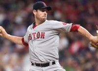 Fister fires 1-hitter, Nunez 5 RBIs in Red Sox win