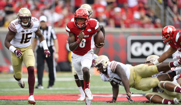 Sep 17, 2016; Louisville, KY, USA; Louisville Cardinals quarterback Lamar Jackson (8) runs the ball against the Florida State Seminoles during the second half at Papa John's Cardinal Stadium. Louisville defeated Florida State 63-20. Photo Credit: Jamie Rhodes-USA TODAY Sports