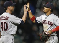 MLB Recaps: Indians win club-record 15th straight