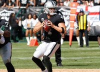 Raiders' Carr has outside chance of playing Sunday