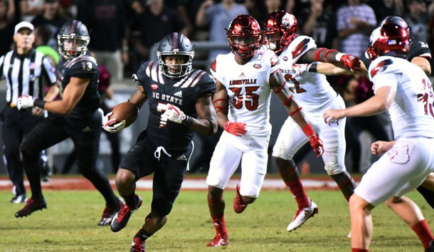 Oct 5, 2017; Raleigh, NC, USA; North Carolina State Wolfpack running back Nyheim Hines (7) returns a kickoff during the second half against the Louisville Cardinals at Carter-Finley Stadium. The Wolfpack won 39-25.  Photo Credit: Rob Kinnan-USA TODAY Sports