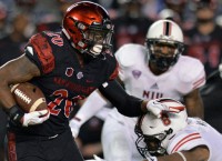 No. 19 San Diego State holds off Northern Illinois