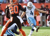 NFL Recaps: Titans survive scare from Browns