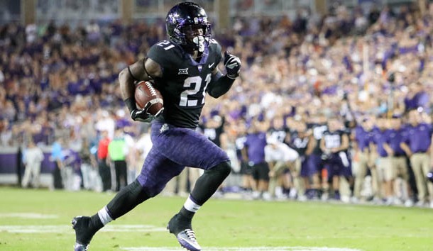 Nov 4, 2017; Fort Worth, TX, USA; TCU Horned Frogs running back Kyle Hicks (21) rushes for a touchdown during the game against the Texas Longhorns at Amon G. Carter Stadium. Photo Credit: Andrew Dieb-USA TODAY Sports