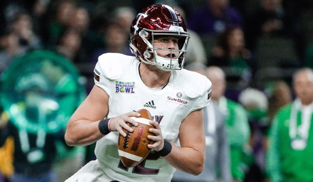 Dec 16, 2017; New Orleans, LA, USA; Troy Trojans quarterback Brandon Silvers (12) throws against the North Texas Mean Green during the first quarter in the 2017 New Orleans Bowl at the Mercedes-Benz Superdome. Photo Credit: Derick E. Hingle-USA TODAY Sports