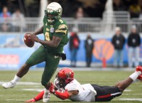 Bowl Recaps: Flowers leads USF to late win