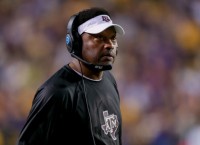 Reports: Arizona reaches deal with Sumlin
