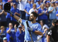 Former Royals 1B Hosmer agrees to deal with Padres