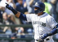 Royals, Mariners go back to the future