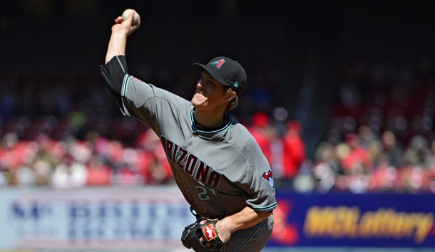 Apr 7, 2018; St. Louis, MO, USA; Arizona Diamondbacks starting pitcher Zack Greinke (21) pitches during the first inning against the St. Louis Cardinals at Busch Stadium. Photo Credit: Jeff Curry-USA TODAY Sports