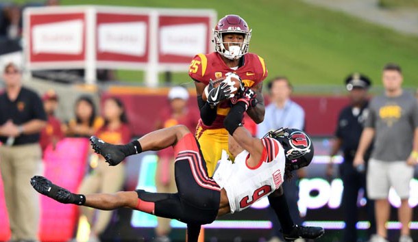 Oct 14, 2017; Los Angeles, CA, USA; Southern California Trojans cornerback Jack Jones (25) defends against Utah Utes wide receiver Darren Carrington II (9) during an NCAA football game at Los Angeles Memorial Coliseum. Photo Credit: Kirby Lee-USA TODAY Sports