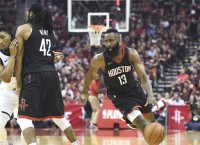 Rockets ride five-game win streak into Miami