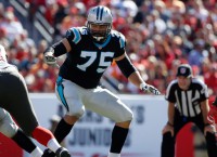 Panthers LT Matt Kalil to have knee scoped