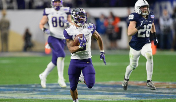 Dec 30, 2017; Glendale, AZ, USA; Washington Huskies running back Myles Gaskin (9) runs for a touchdown against the Penn State Nittany Lions during the second half in the 2017 Fiesta Bowl at University of Phoenix Stadium. Photo Credit: Joe Camporeale-USA TODAY Sports