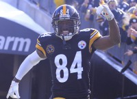 Steelers agree to trade Pro Bowl WR Brown to Raiders