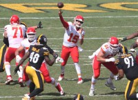 Mahomes' six TD passes carry Chiefs past Steelers