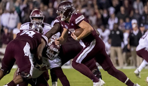 Oct 27, 2018; Starkville, MS, USA; Mississippi State Bulldogs quarterback Nick Fitzgerald (7) carries the ball for a 76-yard touchdown against the Texas A&M Aggies during the second half at Davis Wade Stadium. Photo Credit: Vasha Hunt-USA TODAY Sports