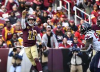 Washington QB Smith cleared, comes off PUP list