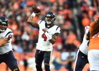 Watson leads Texans into matchup with Brees, Saints